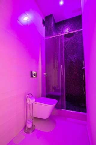 Апартаменты Luxury apartment in the center with two bedrooms and baths Минск Апартаменты с 2 спальнями-4