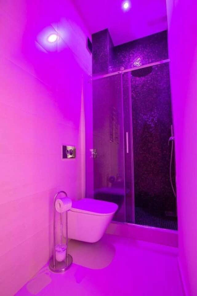 Апартаменты Luxury apartment in the center with two bedrooms and baths Минск-28